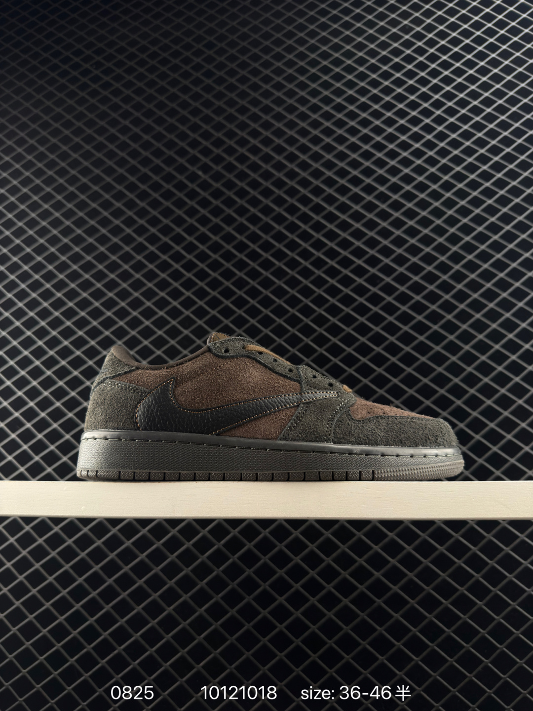 Travis Scott x Air Jordan 1 ” Reverse Mocha “